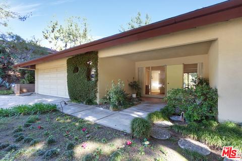1550 Parway Dr, Glendale, CA 91206 photo 4