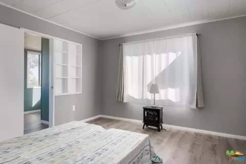 56423 Reche Rd, Landers, CA 92285 photo 10