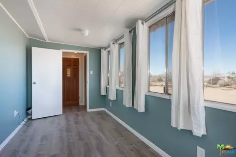 56423 Reche Rd, Landers, CA 92285 photo 3