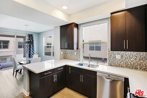 672 Colorado, Carson, CA 90745 photo 11