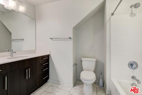 672 Colorado, Carson, CA 90745 photo 24