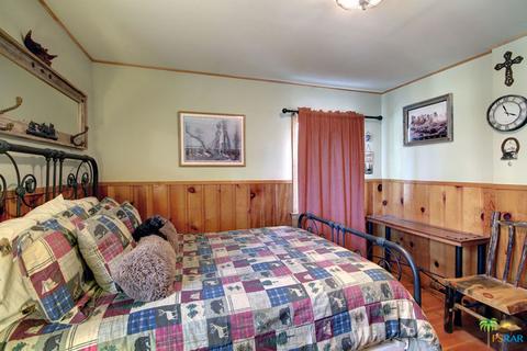 720 Silver Tip Dr, Big Bear Lake, CA 92315 photo 21