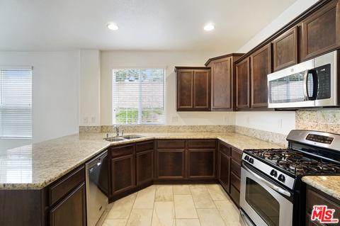 31933 Red Pine Way #79, Temecula, CA 92592 photo 10