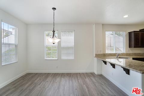 31933 Red Pine Way #79, Temecula, CA 92592 photo 8