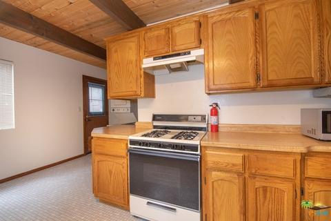 797 Spruce Ave, Sugarloaf, CA 92386 photo 6