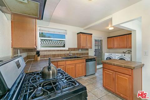 6337 Langdon Ave, Van Nuys, CA 91411 photo 9