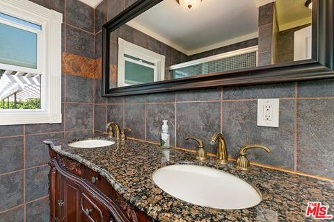 6337 Langdon Ave, Van Nuys, CA 91411 photo 17