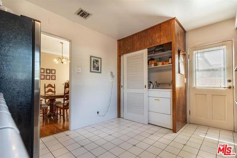 1331 N Maple St, Burbank, CA 91505 photo 8