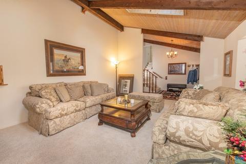859 Mcalister Rd, Big Bear City, CA 92314 photo 5