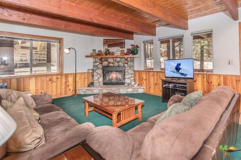 1111 Mountain Ln, Big Bear City, CA 92314 photo 5