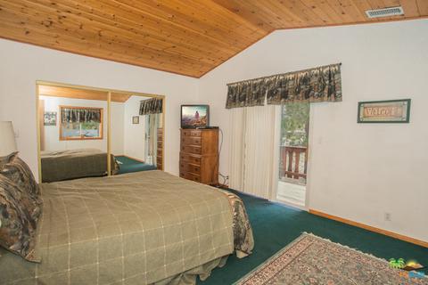 1111 Mountain Ln, Big Bear City, CA 92314 photo 11
