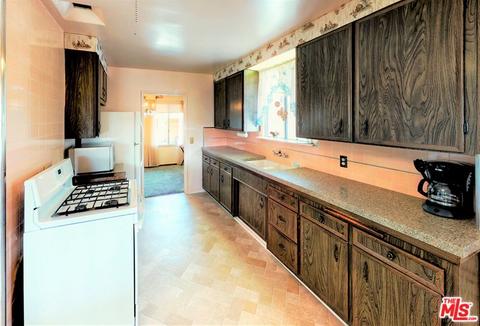 627 Stephen Rd, Burbank, CA 91504 photo 4