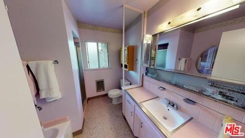 627 Stephen Rd, Burbank, CA 91504 photo 9