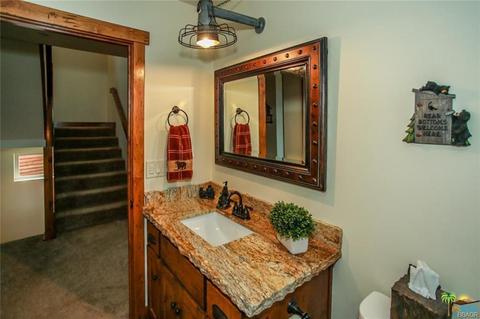 511 Lakeview Ct, Big Bear Lake, CA 92315 photo 14