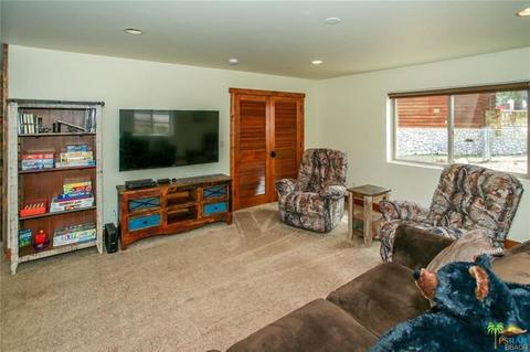 511 Lakeview Ct, Big Bear Lake, CA 92315 photo 9