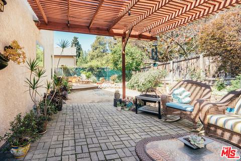 6527 Valmont St, Tujunga, CA 91042 photo 19