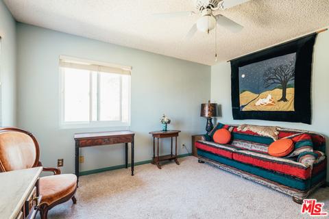 6527 Valmont St, Tujunga, CA 91042 photo 10