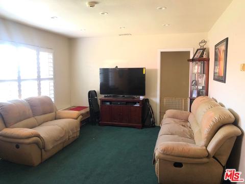 2810 Delta Ave, Long Beach, CA 90810 photo 4