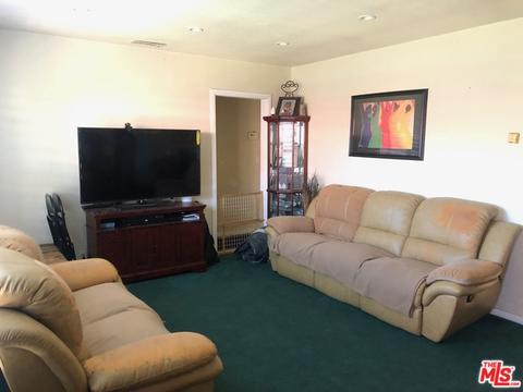2810 Delta Ave, Long Beach, CA 90810 photo 3