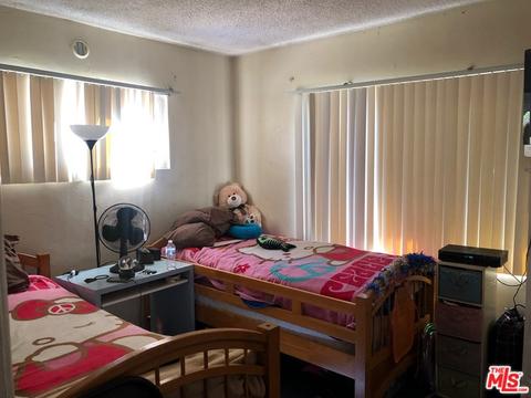 2810 Delta Ave, Long Beach, CA 90810 photo 12