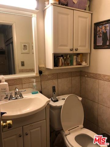2810 Delta Ave, Long Beach, CA 90810 photo 11