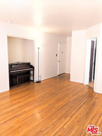 617 Cedar Ave #17, Long Beach, CA 90802 photo 4