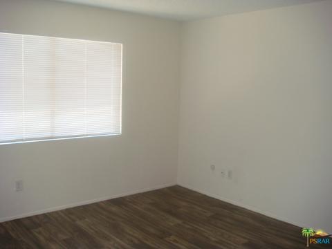 420 Evans St, San Jacinto, CA 92583 photo 3