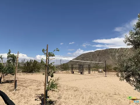 58575 Gerrie Ln, Landers, CA 92285 photo 19