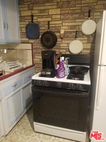 486 E 56th St, Long Beach, CA 90805 photo 5