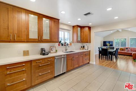 20345 Gresham St, Winnetka, CA 91306 photo 7