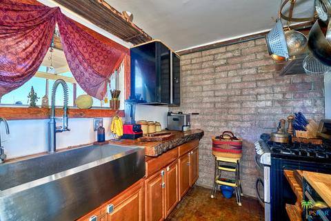 4124 Palm Ave, Yucca Valley, CA 92284 photo 18