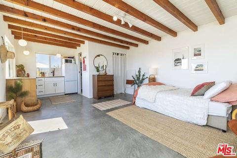4719 Kickapoo Trl, Landers, CA 92285 photo 7