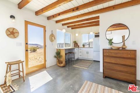 4719 Kickapoo Trl, Landers, CA 92285 photo 3