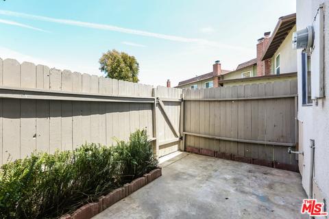 4023 Bryant Ct, Cypress, CA 90630 photo 4