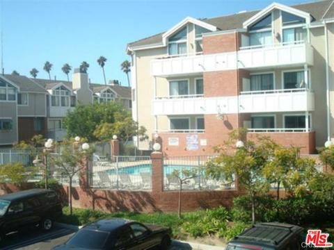 895 S B St, Oxnard, CA 93030 photo 1