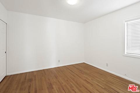7352 Sylvia Ave, Reseda, CA 91335 photo 9