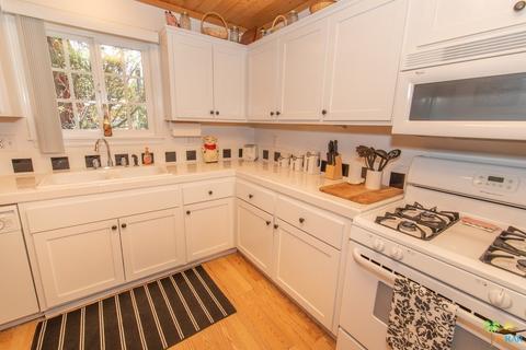 855 A Ln, Big Bear City, CA 92314 photo 8