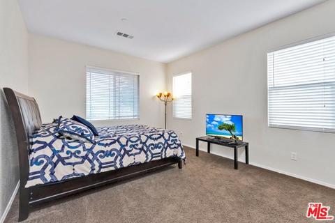 7130 Springtime Ave, Fontana, CA 92336 photo 13