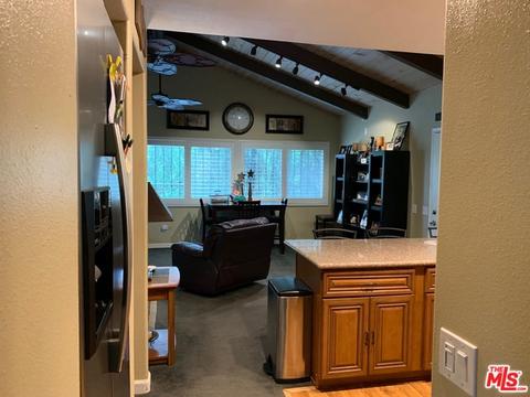 182 Darfo Dr, Crestline, CA 92325 photo 3