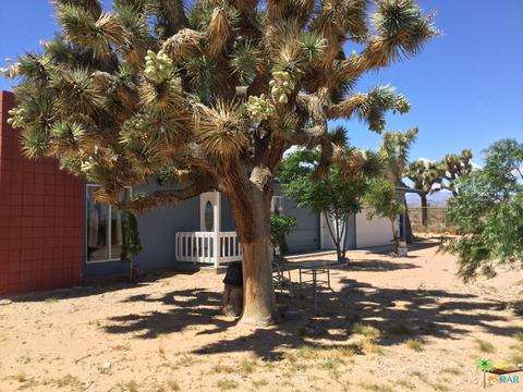 59621 Stearman Rd, Landers, CA 92285 photo 5