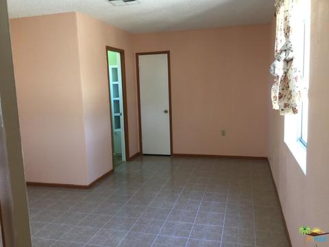 59621 Stearman Rd, Landers, CA 92285 photo 11