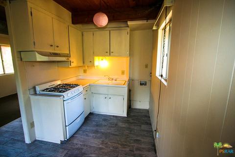 137 Winding Ln, Big Bear City, CA 92314 photo 6