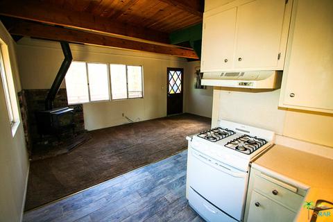137 Winding Ln, Big Bear City, CA 92314 photo 7