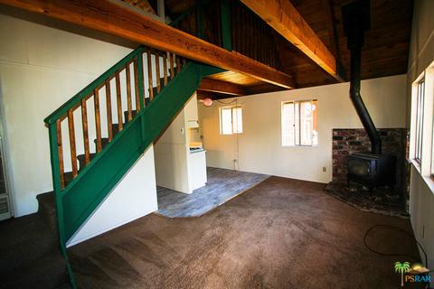 137 Winding Ln, Big Bear City, CA 92314 photo 4