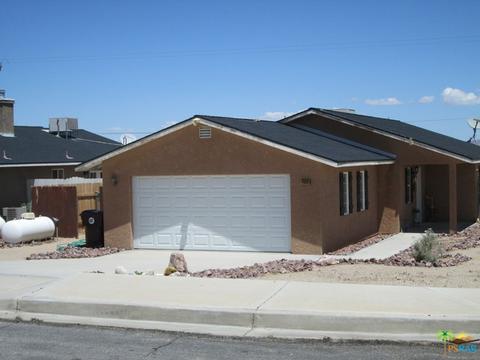 74698 Serrano Dr, Twentynine Palms, CA 92277 photo 2