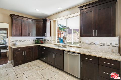 6058 Sunflower St, Simi Valley, CA 93063 photo 8