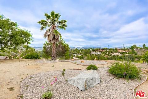 3310 Ryan Dr, Escondido, CA 92025 photo 4