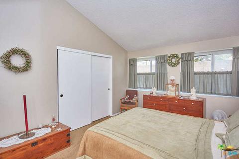409 E Woodcroft Ave, Glendora, CA 91740 photo 25