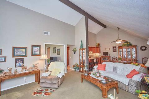 409 E Woodcroft Ave, Glendora, CA 91740 photo 11