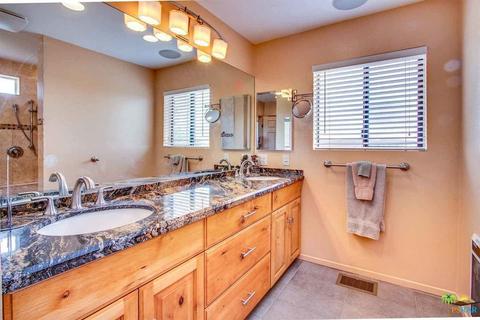 49038 Vista Dr, Morongo Valley, CA 92256 photo 17